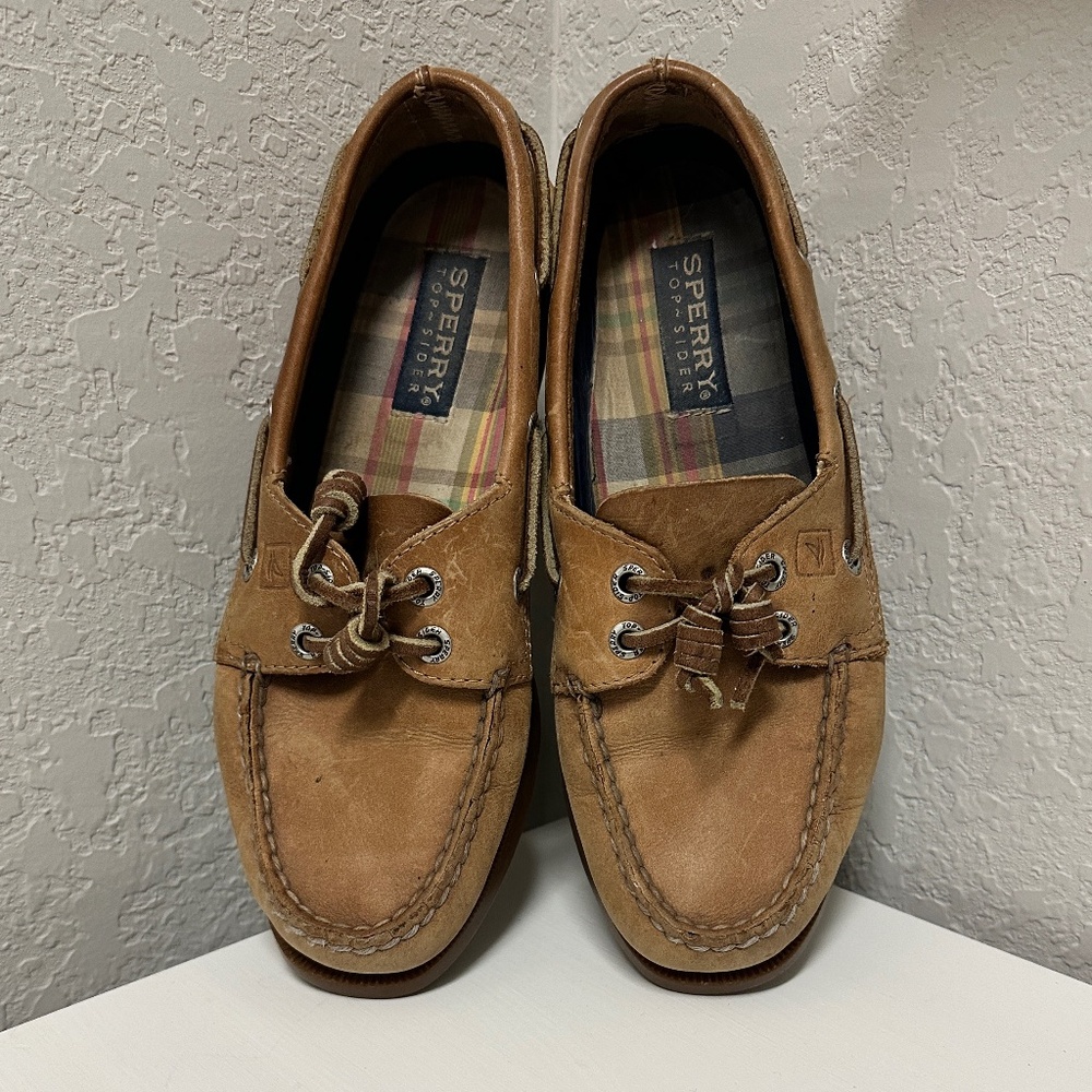Sperry Top-Sider Classic 2-Eye Boat Shoes – Tan | Women’s 7.5